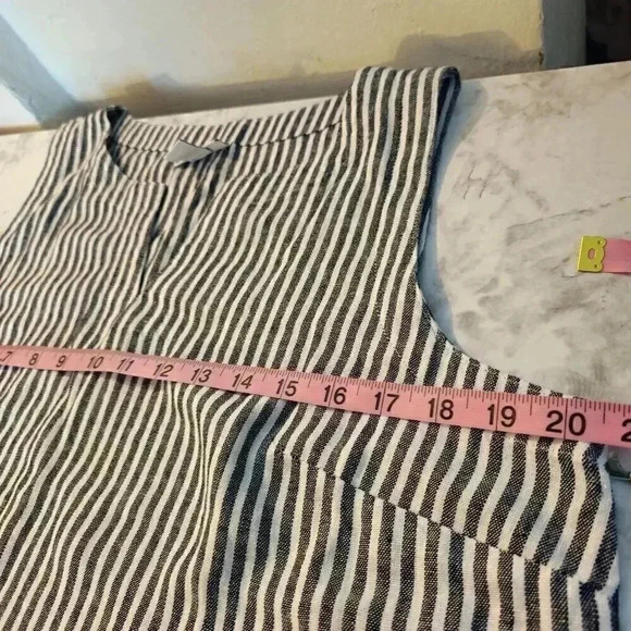 ♥Liz Claiborne linen/ rayon Top NWT - Picture 7 of 8